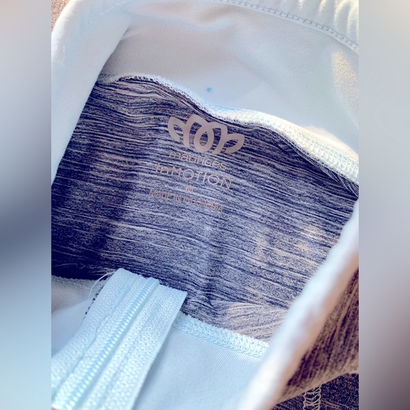 Maurices inMotion half zip Pullover - Picture 4 of 4